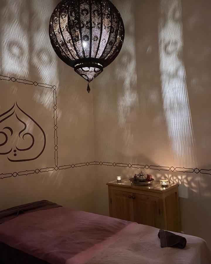 Riad See Moon And Spa Marrakesh Buitenkant foto